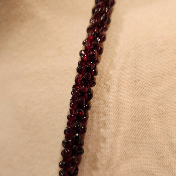 Jay King Red Garnet Beaded Necklace - Picture 3 of 4